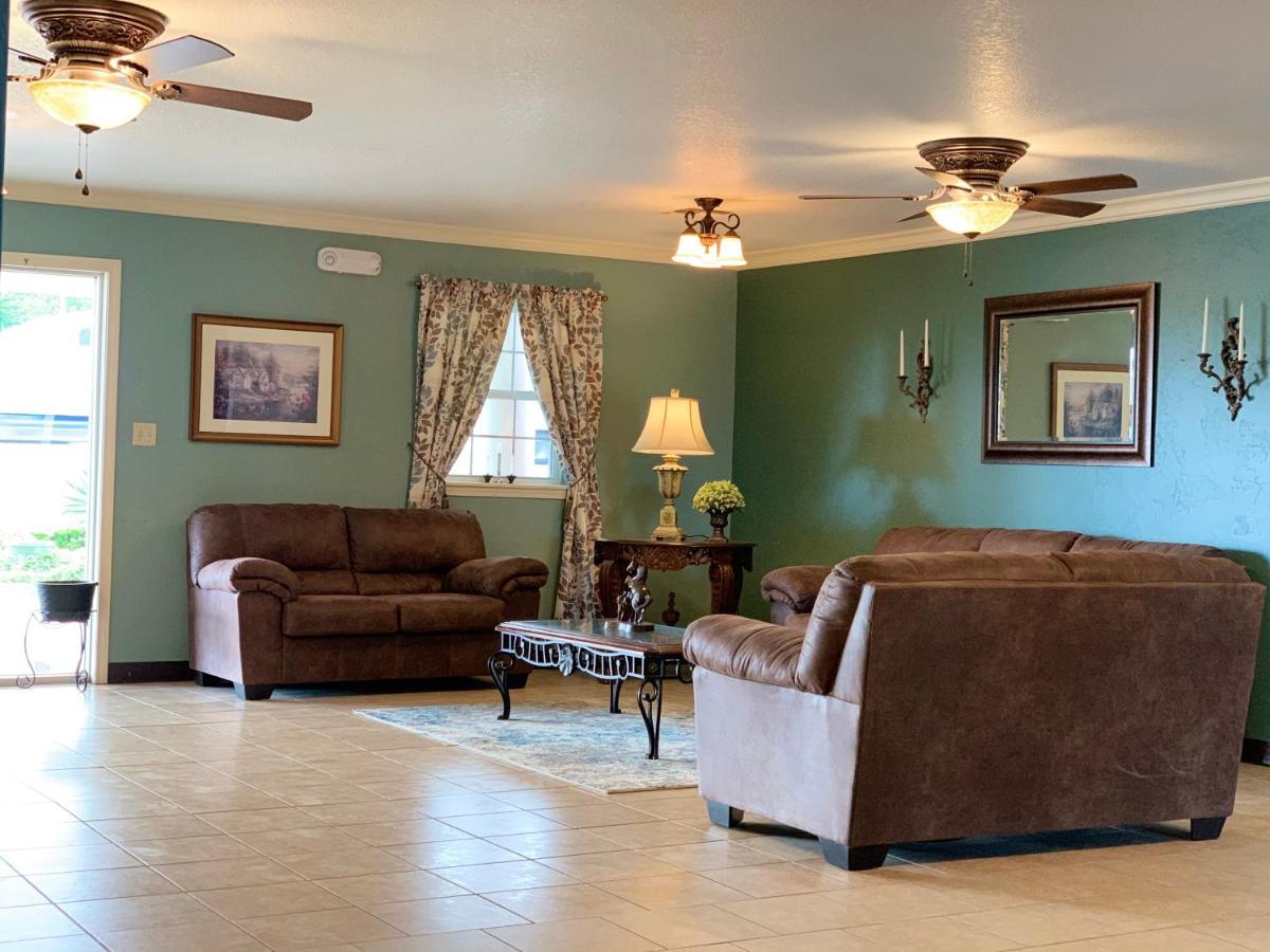 Candlelight Inn & Suites Hwy 69 near McAlester Eksteriør bilde